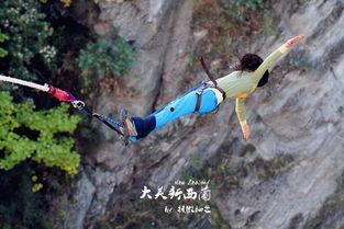 蹦极照片,蹦极瞬间,勇者风采尽展