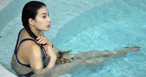 郭晶晶有背景吗